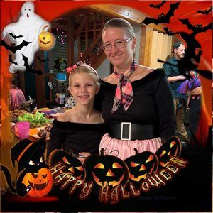 Meet your Posher, Amanda-mike